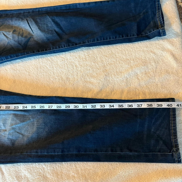 Levi's Women's Jeans Size 34 Dark Blue - Picture 7 of 8